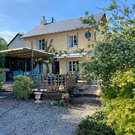 La Maison Charmante D'Elisabeth Saint-Ybard Exteriör bild