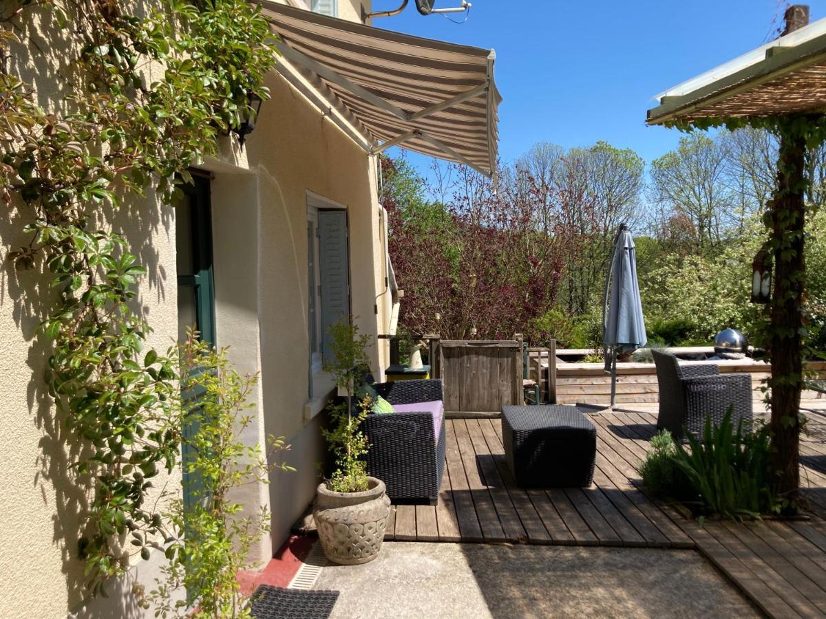 La Maison Charmante D'Elisabeth Saint-Ybard Exteriör bild