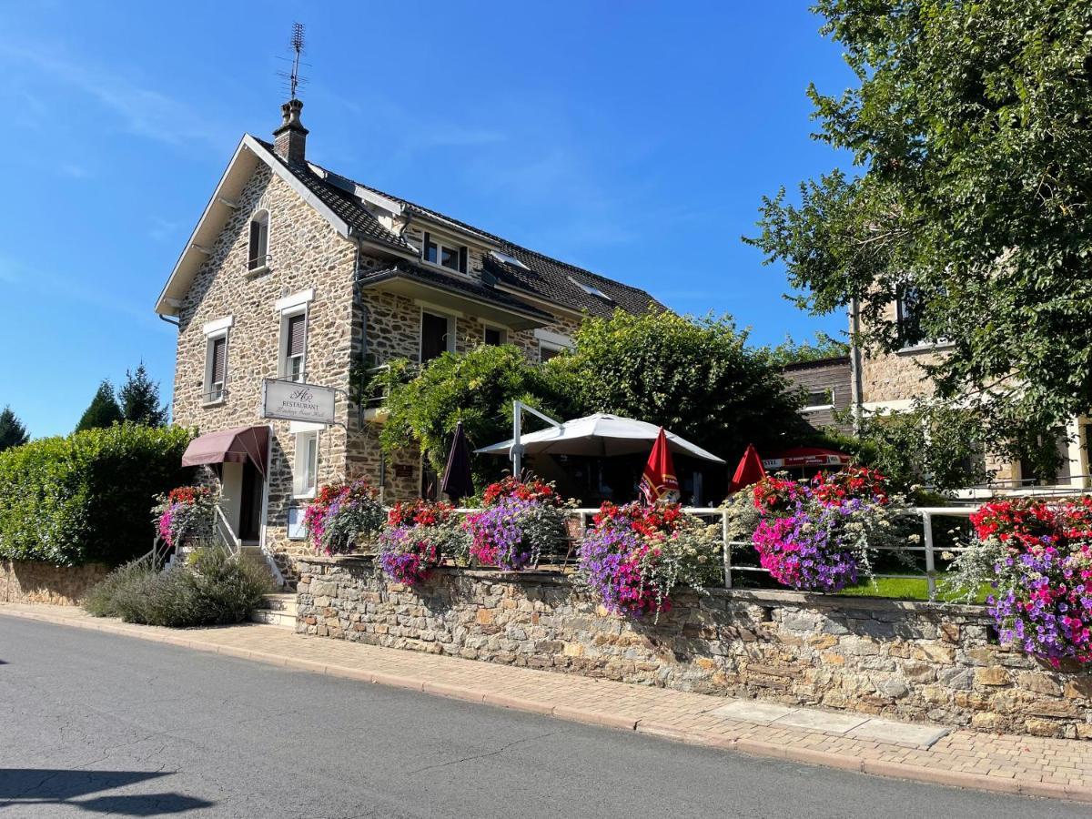 La Maison Charmante D'Elisabeth Saint-Ybard Exteriör bild